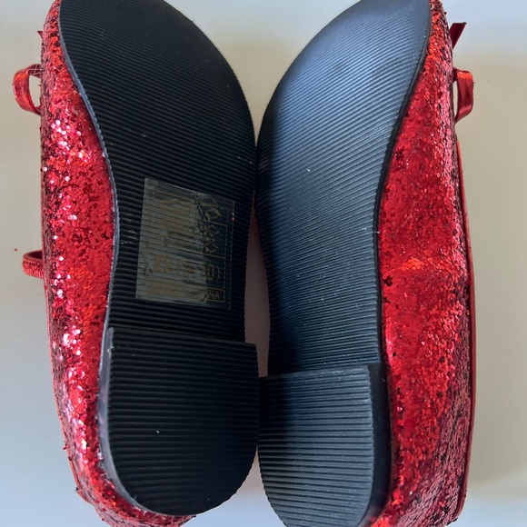Ruby slippers size 9t - Picture 2 of 5
